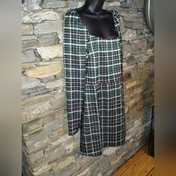 Mi Ami for Francesca's NWT plaid green dress size xl, square neck XL - Picture 12 of 13